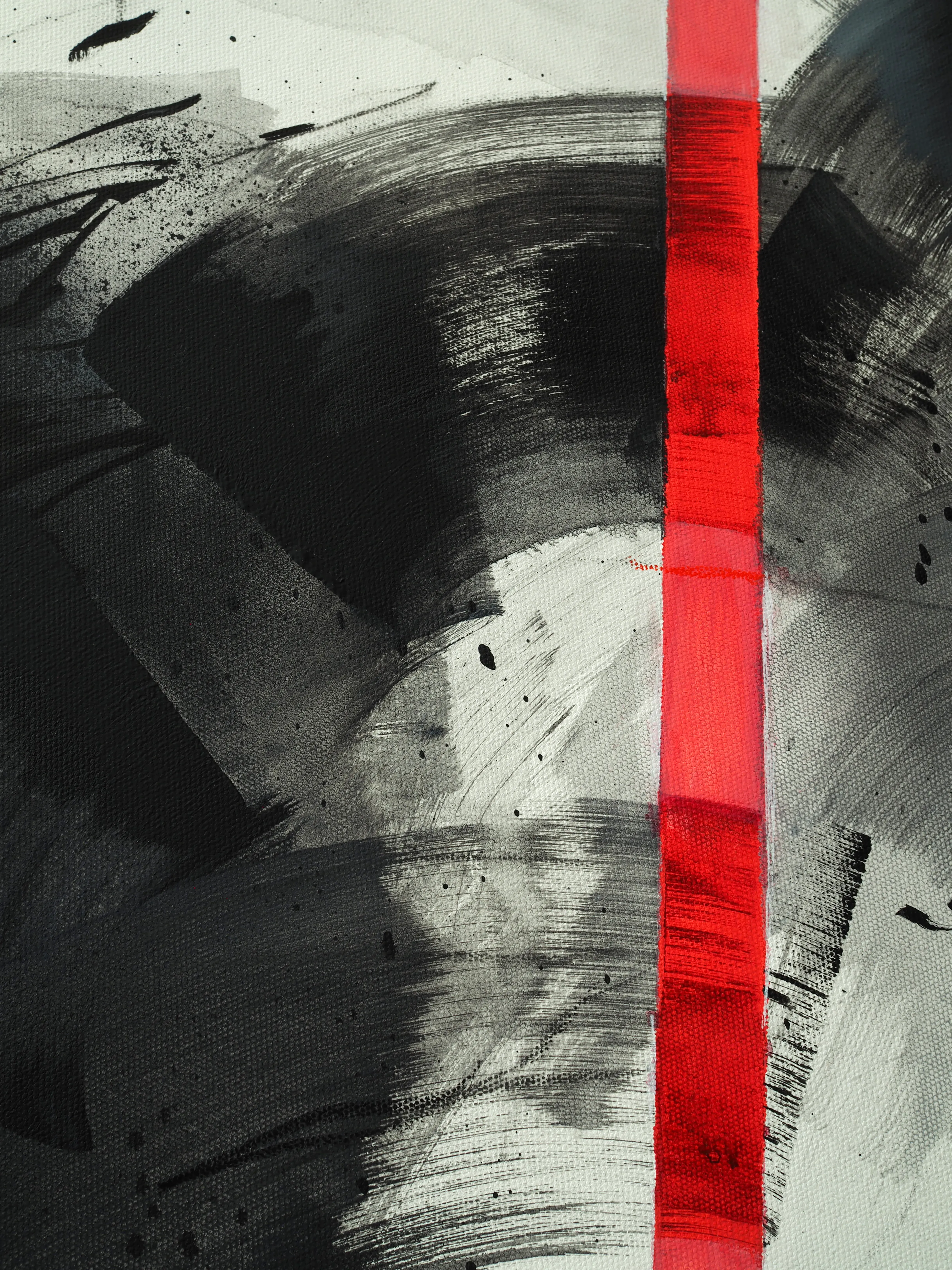 Image of Still There by Maryna Karapetian, size: D 61 cm, made of acrylics, spray paints, charcoal, canvas, Painting medium, from Malmo, part of the Memories series, priced at €450 Photo 4 of 4.