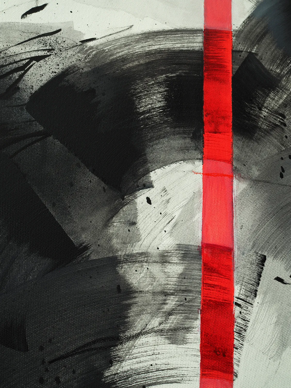 Image of Still There by Maryna Karapetian, size: D 61 cm, made of acrylics, spray paints, charcoal, canvas, Painting medium, from Malmo, part of the Memories series, priced at €450 Photo 4 of 4.